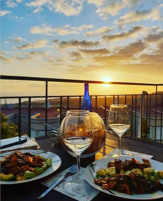 Private Pool 'Villa Vibe Tenerife' Sunset & Ocean View Chayofa Dış mekan fotoğraf
